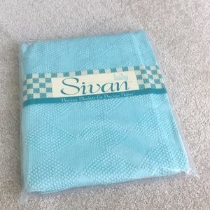 🦋FREE SHIP $50🦋 NWT Sivan Baby Blanket